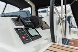 Beneteau Oceanis 48 Cockpit helm electronics